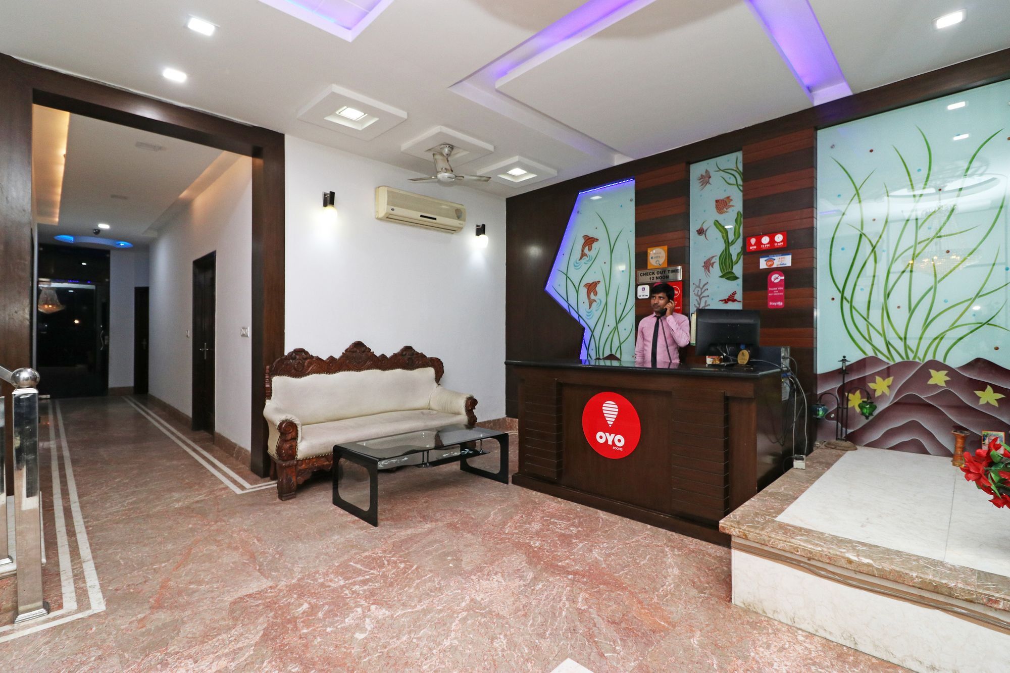Oyo 9974 Hotel Taj Prince อัครา ภายนอก รูปภาพ