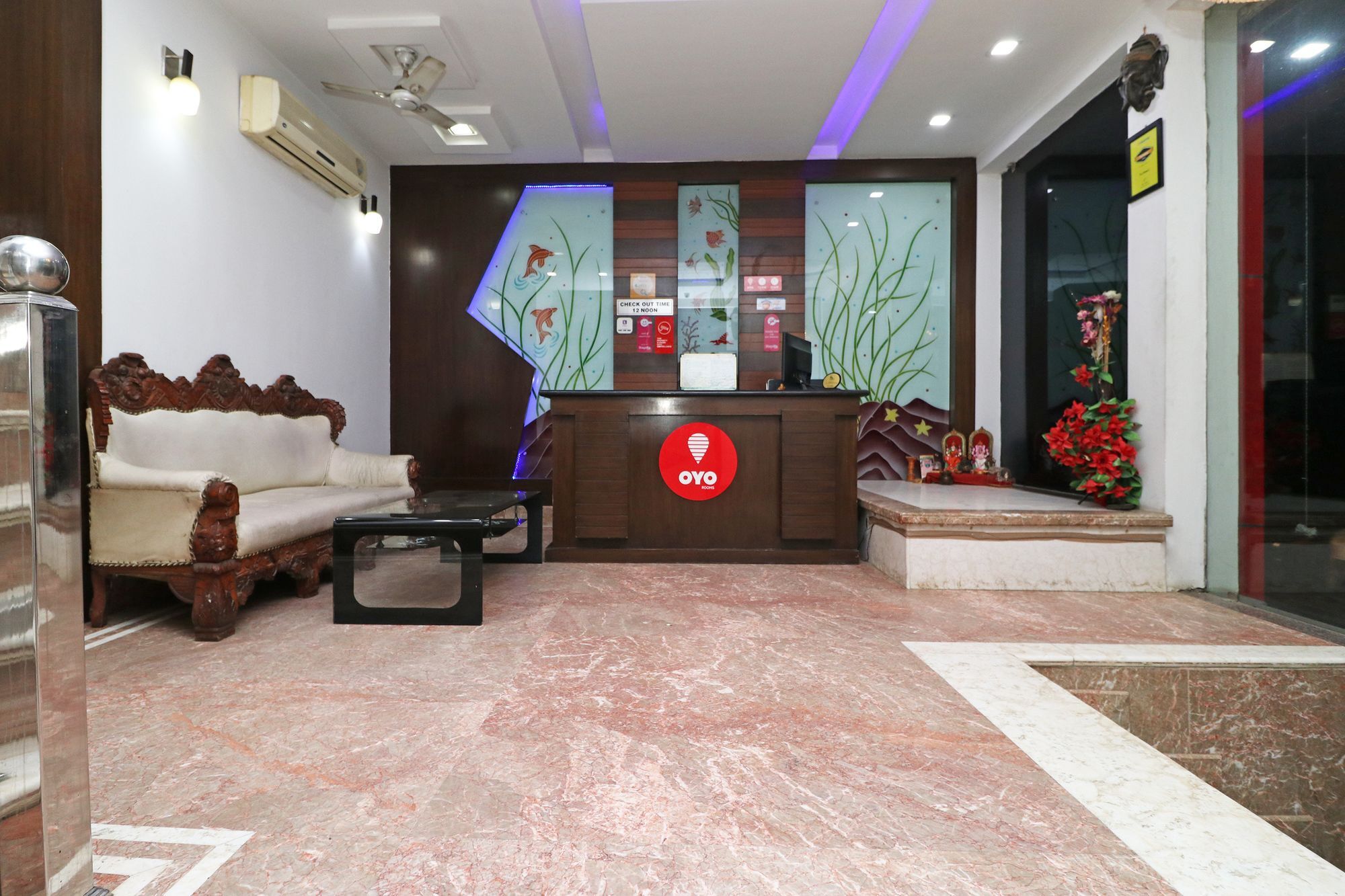 Oyo 9974 Hotel Taj Prince อัครา ภายนอก รูปภาพ